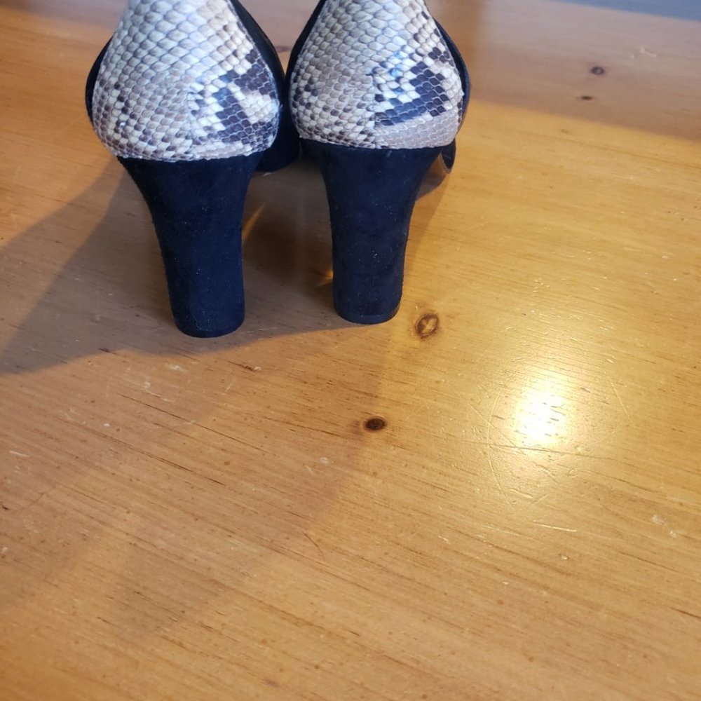 Genuine Python And Suede Pumps - image 4